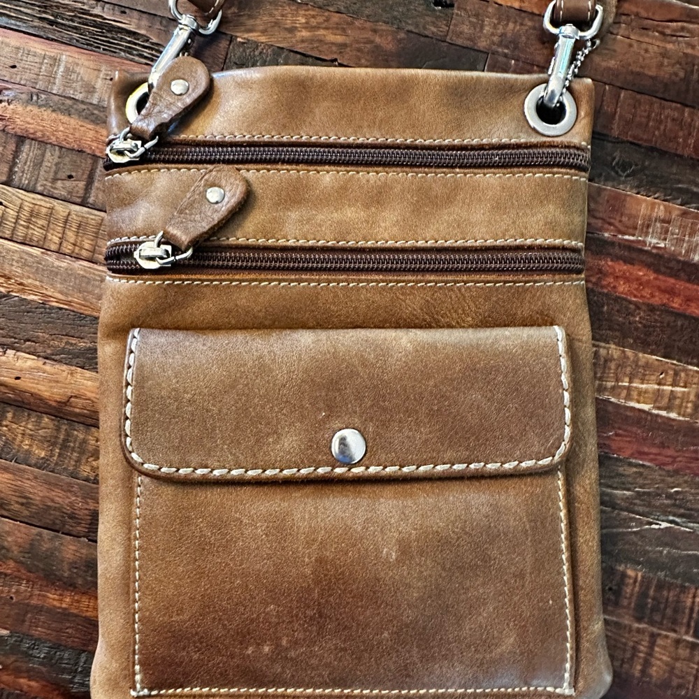 Roots Tan Leather Crossbody Bag